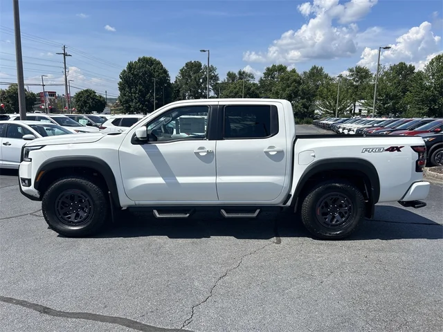 Nuevos NISSAN FRONTIER à Kennesaw, chez Town Center Nissan