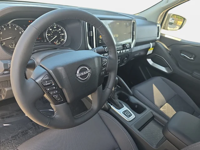 Nuevos NISSAN FRONTIER à Estados chez autogozo