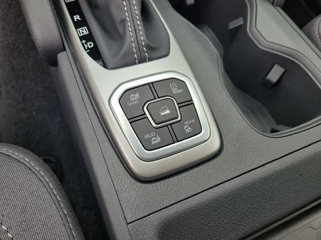 Nuevos NISSAN FRONTIER à Estados chez autogozo