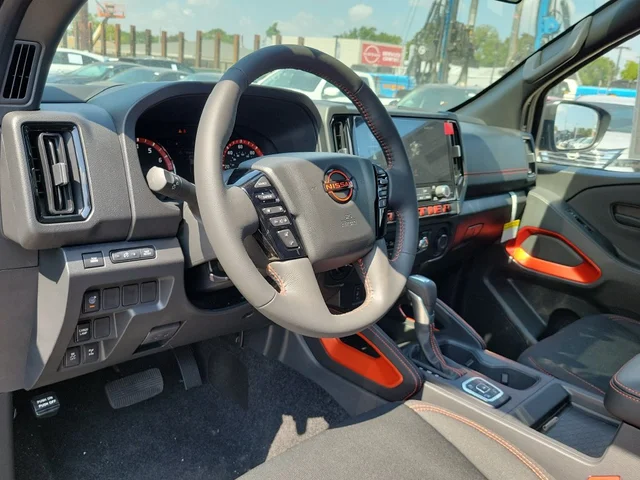 Nuevos NISSAN FRONTIER à Estados chez autogozo