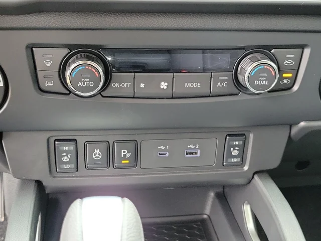 Nuevos NISSAN FRONTIER à Estados chez autogozo