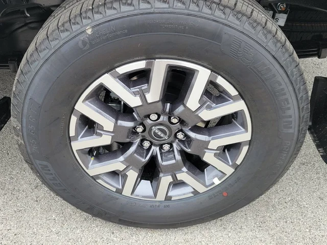 Nuevos NISSAN FRONTIER à Estados chez autogozo