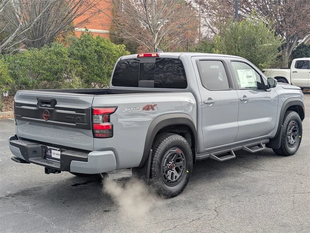 Nuevos NISSAN FRONTIER à Kennesaw, chez Town Center Nissan