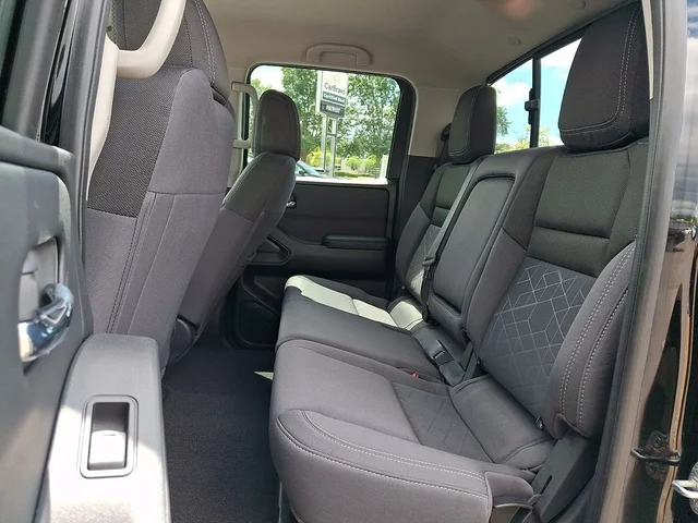 SEMINUEVOS NISSAN Frontier a Estados en autogozo
