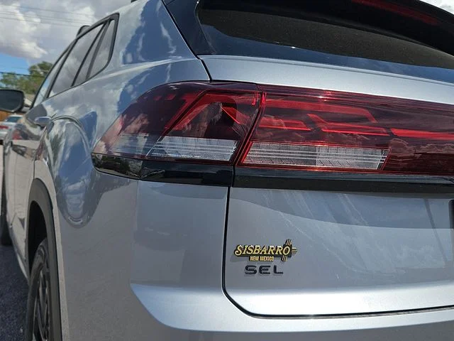 Nuevos VOLKSWAGEN ATLAS CROSS SPORT à Estados chez autogozo