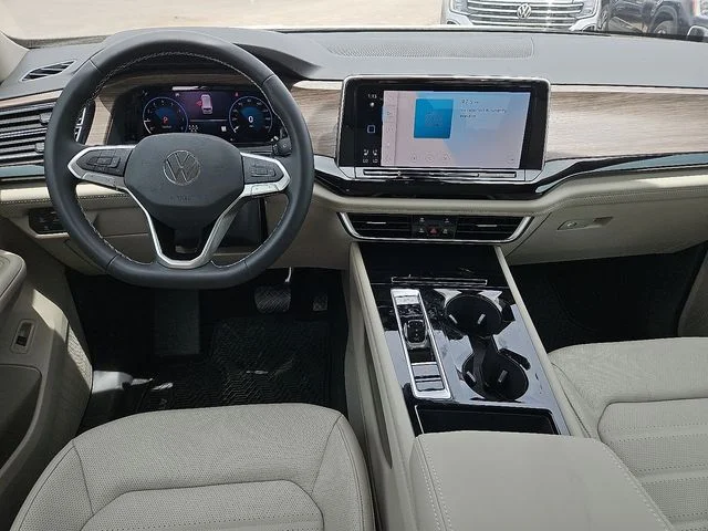 Nuevos VOLKSWAGEN ATLAS à Estados chez autogozo