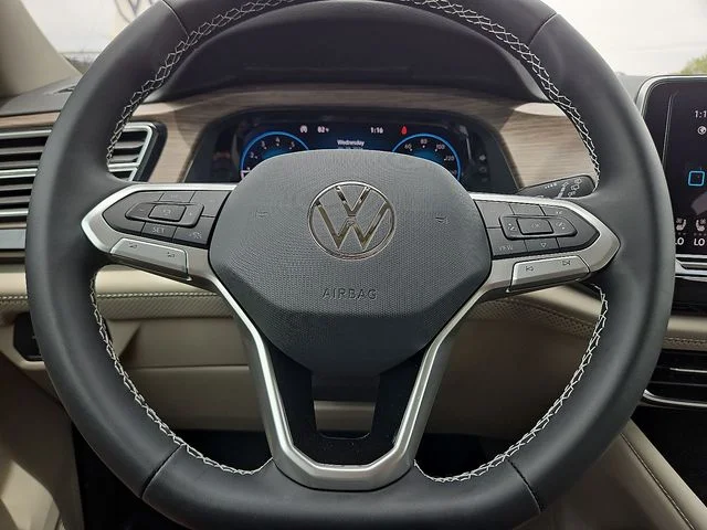 Nuevos VOLKSWAGEN ATLAS à Estados chez autogozo