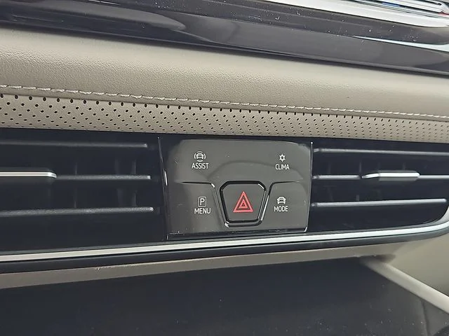 Nuevos VOLKSWAGEN ATLAS à Estados chez autogozo