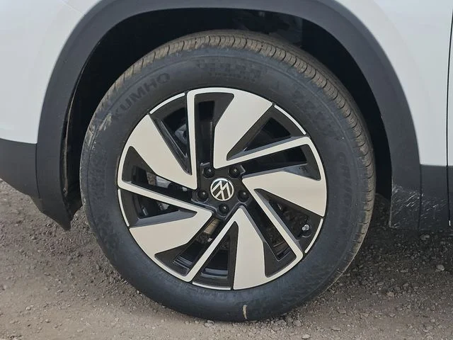 Nuevos VOLKSWAGEN ATLAS à Estados chez autogozo