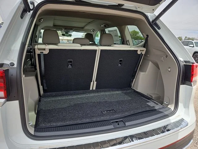 Nuevos VOLKSWAGEN ATLAS à Estados chez autogozo