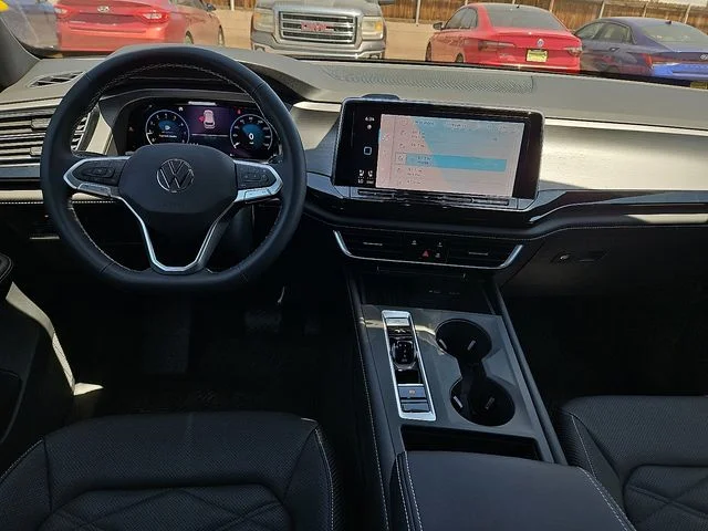 Nuevos VOLKSWAGEN ATLAS CROSS SPORT à Estados chez autogozo