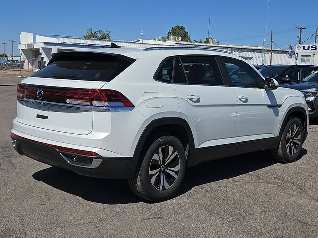 Nuevos VOLKSWAGEN ATLAS CROSS SPORT à Estados chez autogozo