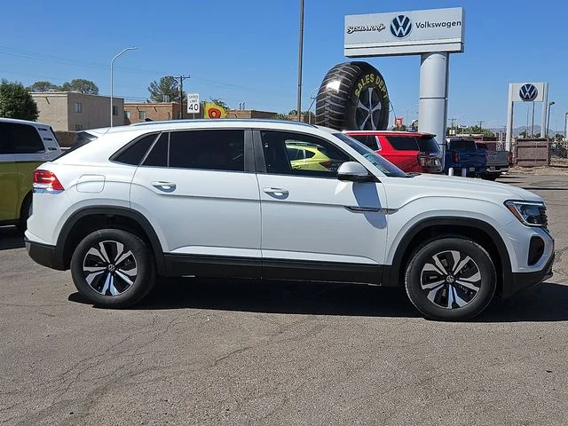 Nuevos VOLKSWAGEN ATLAS CROSS SPORT à Estados chez autogozo