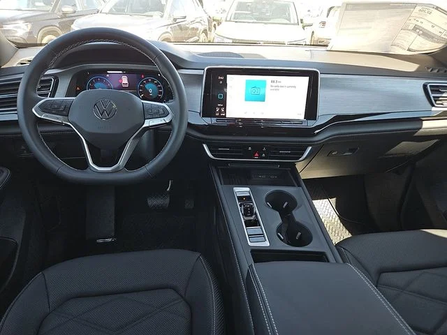 Nuevos VOLKSWAGEN ATLAS CROSS SPORT à Estados chez autogozo