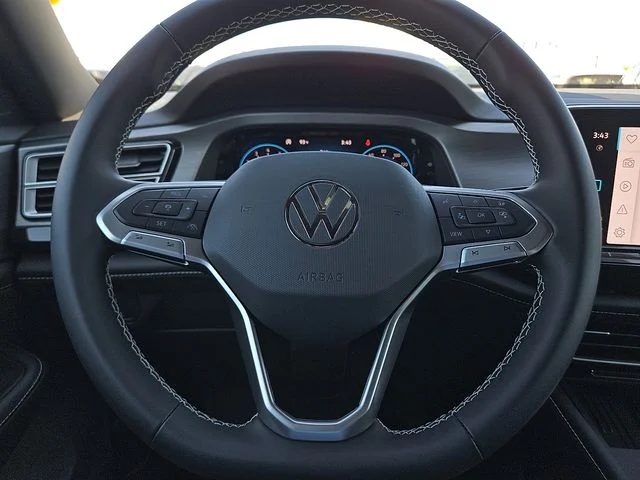 Nuevos VOLKSWAGEN ATLAS CROSS SPORT à Estados chez autogozo
