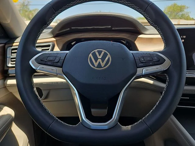 Nuevos VOLKSWAGEN ATLAS à Estados chez autogozo
