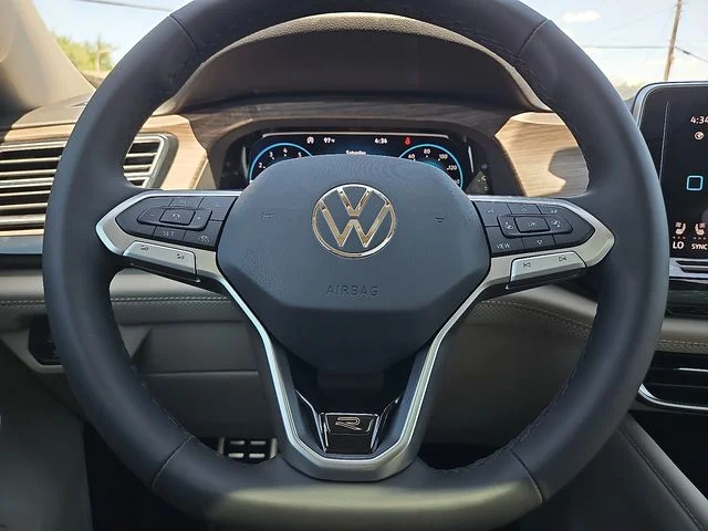 Nuevos VOLKSWAGEN ATLAS à Estados chez autogozo