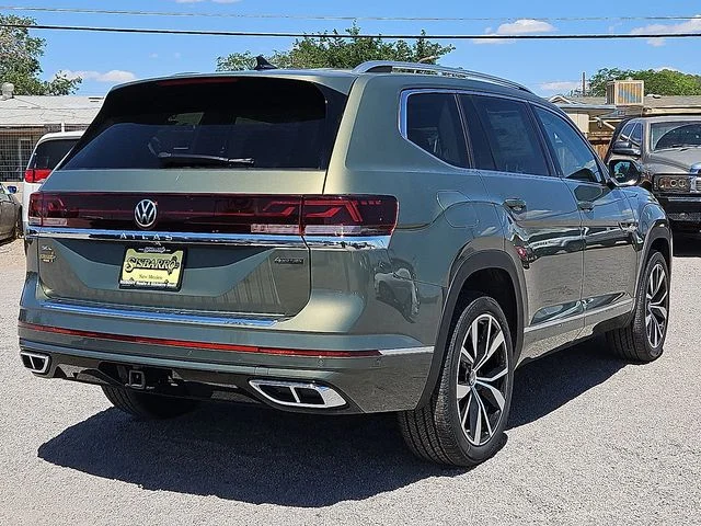 Nuevos VOLKSWAGEN ATLAS à Estados chez autogozo