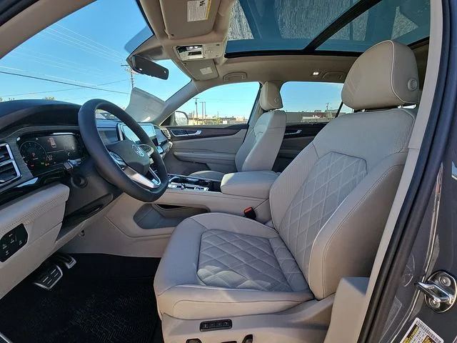 Nuevos VOLKSWAGEN ATLAS à Estados chez autogozo