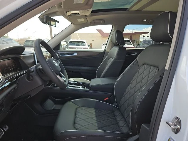 Nuevos VOLKSWAGEN ATLAS à Estados chez autogozo