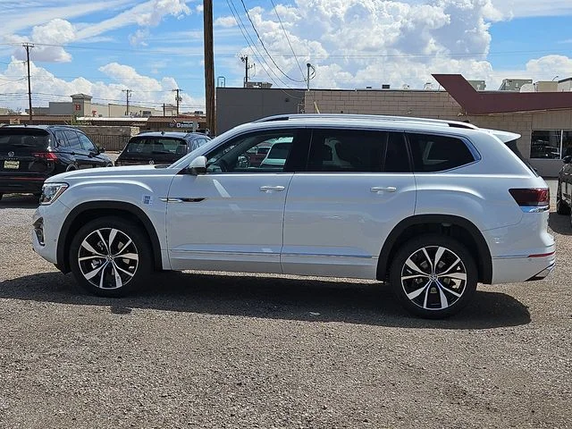 Nuevos VOLKSWAGEN ATLAS à Estados chez autogozo