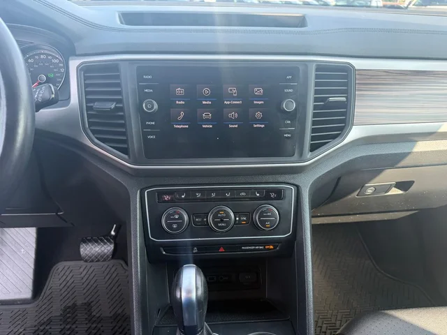 SEMINUEVOS VOLKSWAGEN Atlas a Estados en autogozo