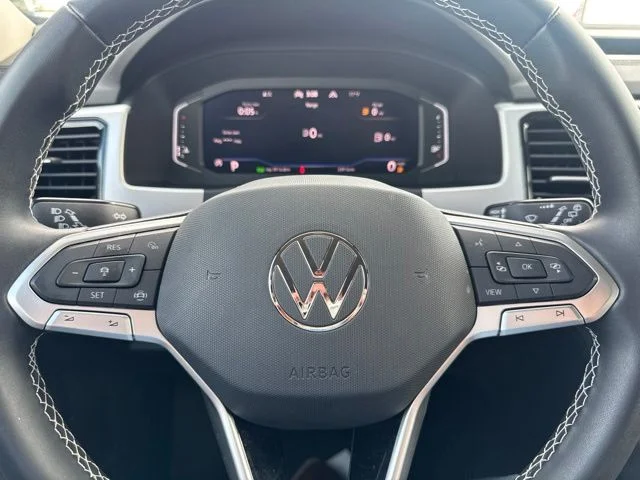 SEMINUEVOS VOLKSWAGEN Atlas a Estados en autogozo