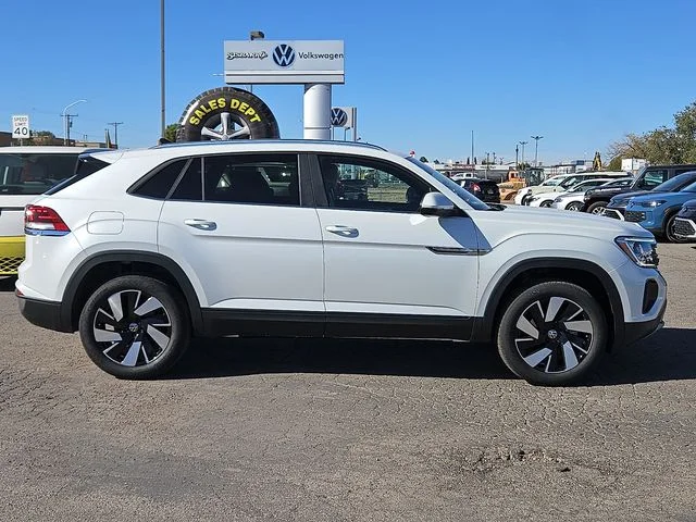 Nuevos VOLKSWAGEN ATLAS CROSS SPORT à Estados chez autogozo