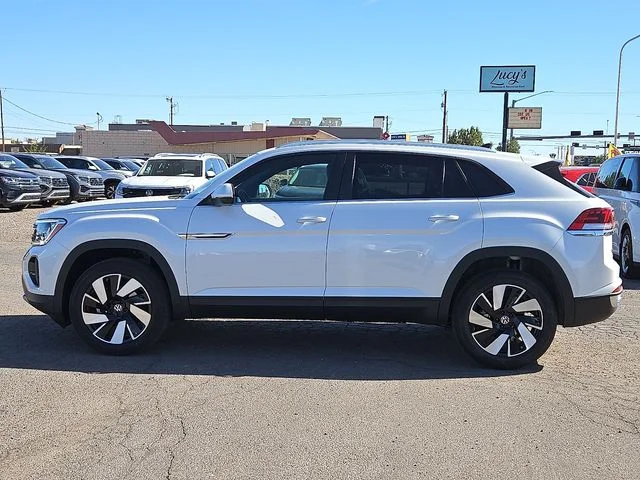 Nuevos VOLKSWAGEN ATLAS CROSS SPORT à Estados chez autogozo