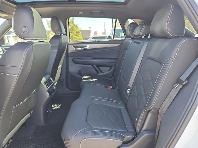 Nuevos VOLKSWAGEN ATLAS CROSS SPORT à Estados chez autogozo