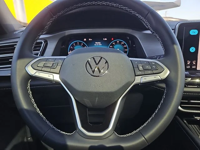 Nuevos VOLKSWAGEN ATLAS CROSS SPORT à Estados chez autogozo