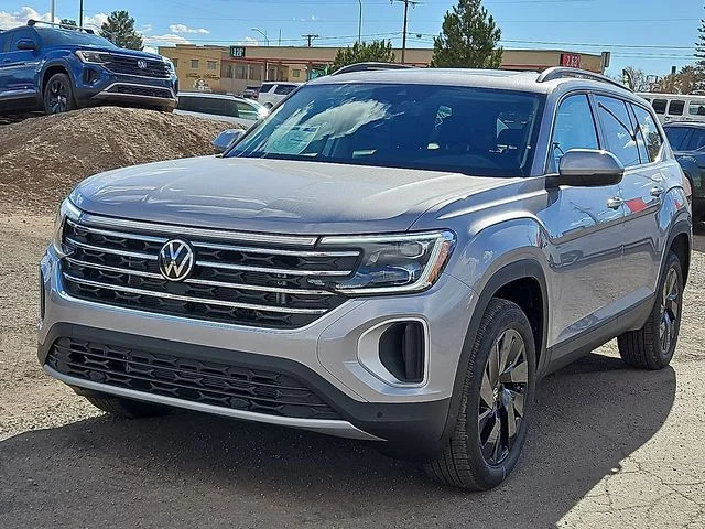 Nuevos VOLKSWAGEN ATLAS à Estados chez autogozo