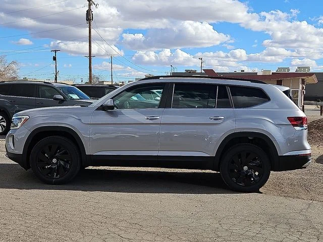 Nuevos VOLKSWAGEN ATLAS à Estados chez autogozo