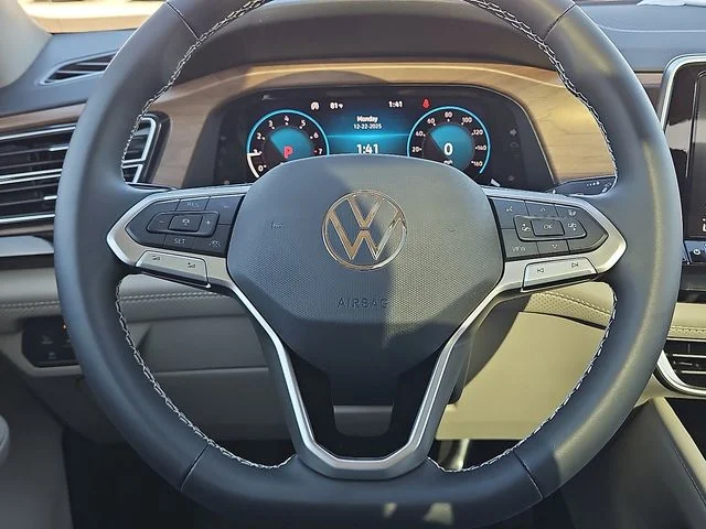 Nuevos VOLKSWAGEN ATLAS à Estados chez autogozo