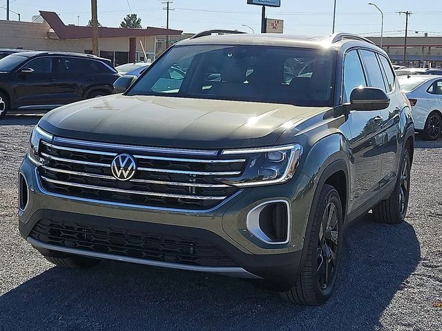 Nuevos VOLKSWAGEN ATLAS à Estados chez autogozo