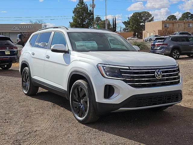 Nuevos VOLKSWAGEN ATLAS à Estados chez autogozo
