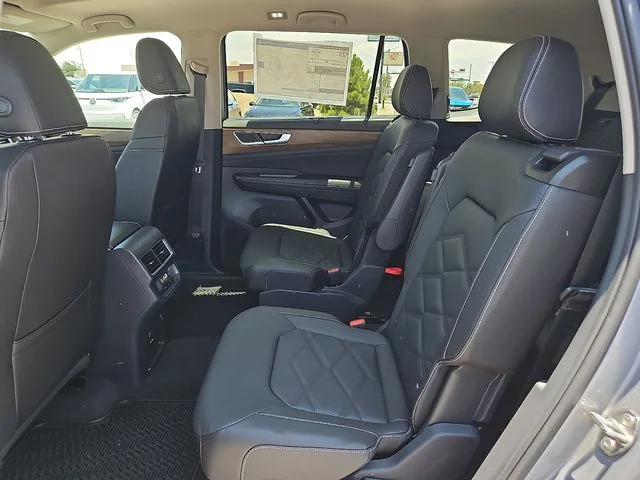 Nuevos VOLKSWAGEN ATLAS à Estados chez autogozo