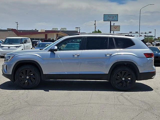 Nuevos VOLKSWAGEN ATLAS à Estados chez autogozo