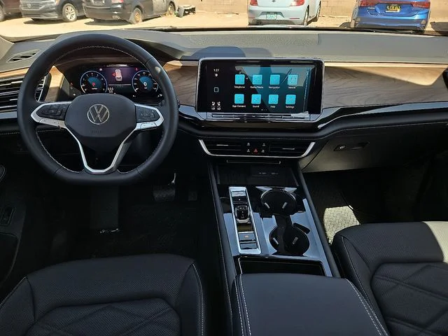 Nuevos VOLKSWAGEN ATLAS à Estados chez autogozo
