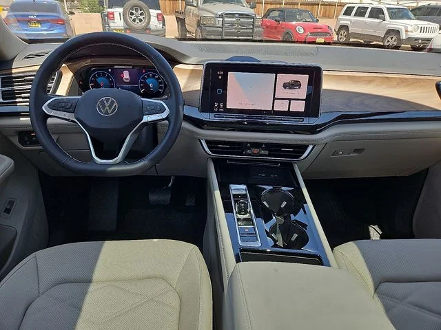 Nuevos VOLKSWAGEN ATLAS à Estados chez autogozo