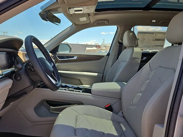 Nuevos VOLKSWAGEN ATLAS à Estados chez autogozo