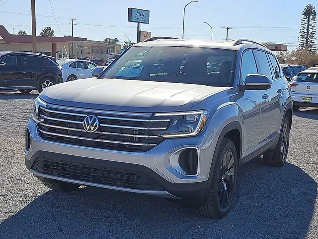 Nuevos VOLKSWAGEN ATLAS à Estados chez autogozo