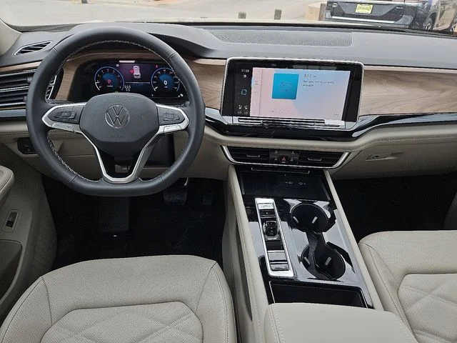 Nuevos VOLKSWAGEN ATLAS à Estados chez autogozo
