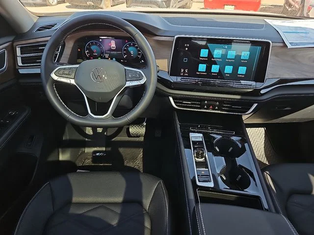 Nuevos VOLKSWAGEN ATLAS à Estados chez autogozo