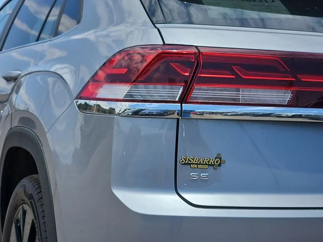 Nuevos VOLKSWAGEN ATLAS CROSS SPORT à Estados chez autogozo