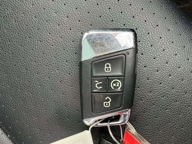 SEMINUEVOS VOLKSWAGEN Atlas a Estados en autogozo