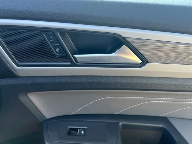 SEMINUEVOS VOLKSWAGEN Atlas Cross Sport a Estados en autogozo