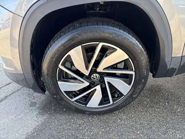 SEMINUEVOS VOLKSWAGEN Atlas a Estados en autogozo