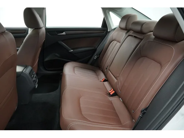 SEMINUEVOS VOLKSWAGEN Passat a Estados en autogozo