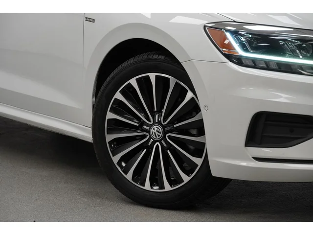 SEMINUEVOS VOLKSWAGEN Passat a Estados en autogozo